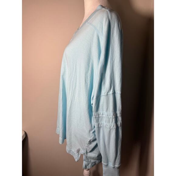 Free People Movement Long Sleeve V Neck Sweatshirt Size M - Picture 2 of 6